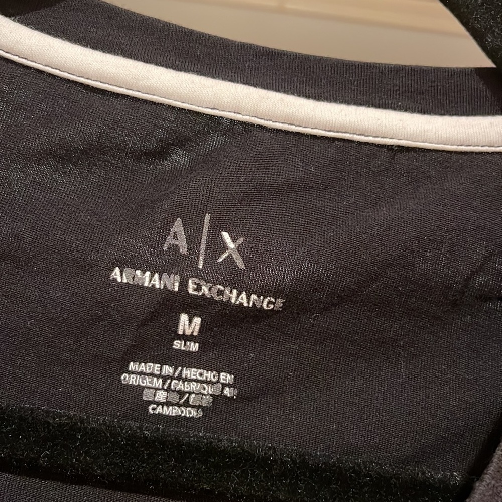 Armani shirt size Medium - Picture 5 of 6